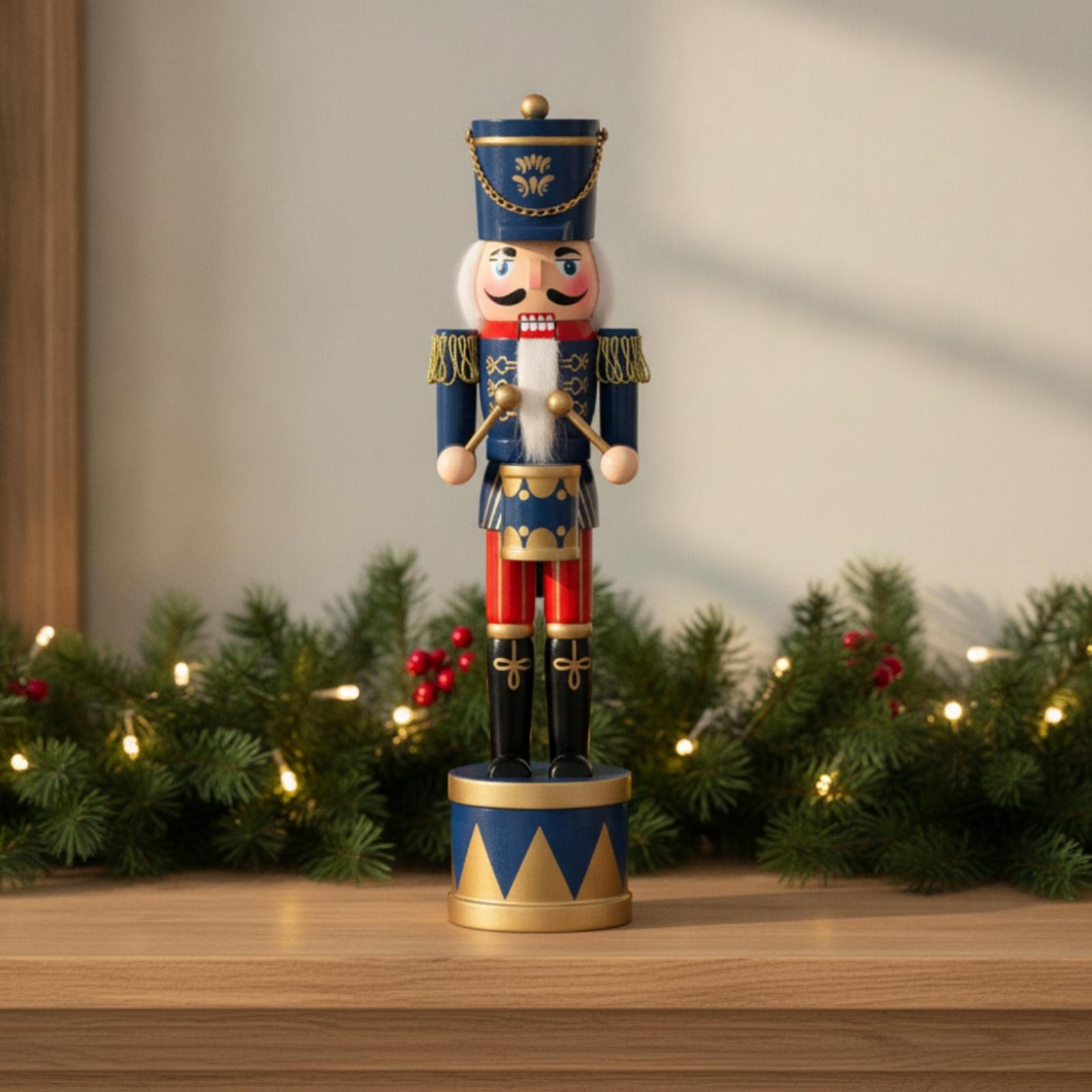 Nutcracker Soldier Wooden Figu - đánh giá và giá Nutcracker Figurine